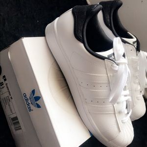 Women’s Adidas Shoes